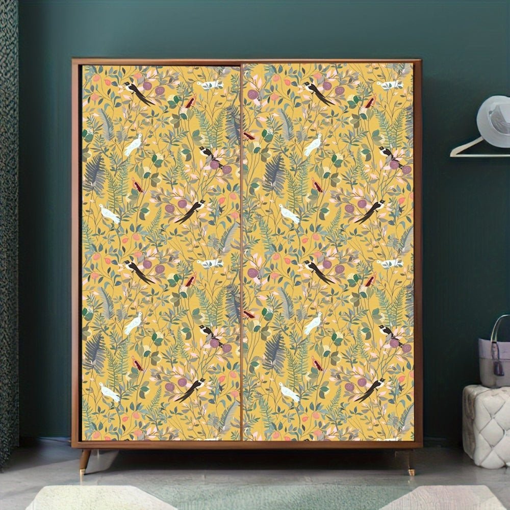 Retro Wallpaper | Stylish Golden Wallpaper Leaf Motifs with Timeless Elegance - Luxyecs