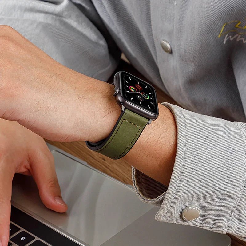 Smart Apple Watch Strap | Classic Buckle Band - Luxyecs