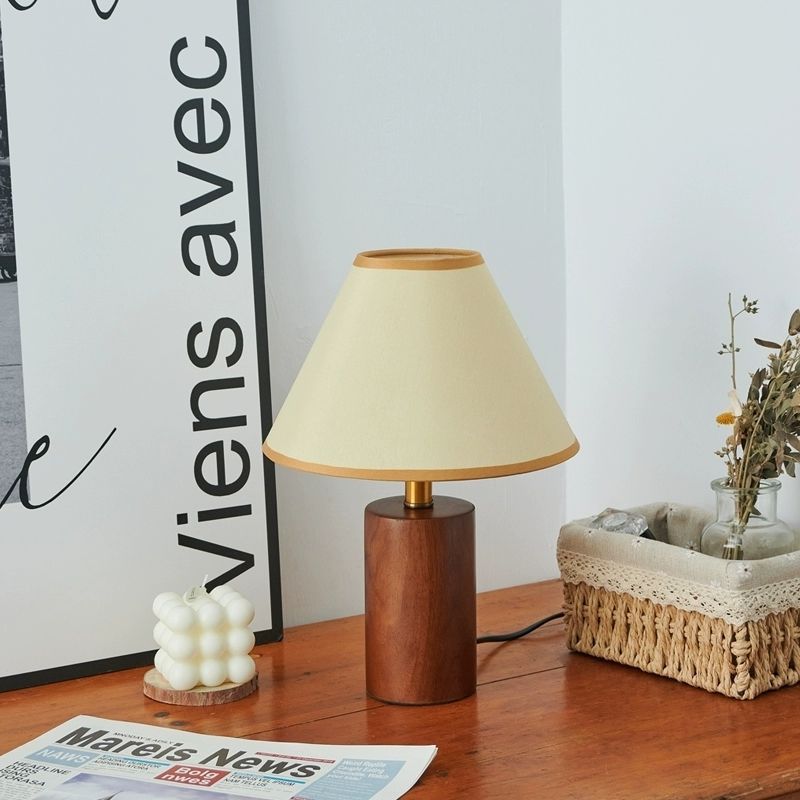 Japanese Retro Style Table Lamp